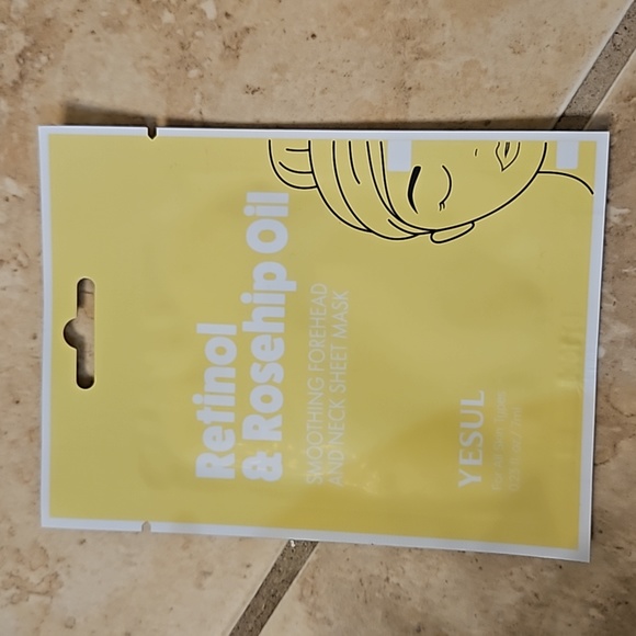 8 face/under eye/lip mask - Picture 6 of 10